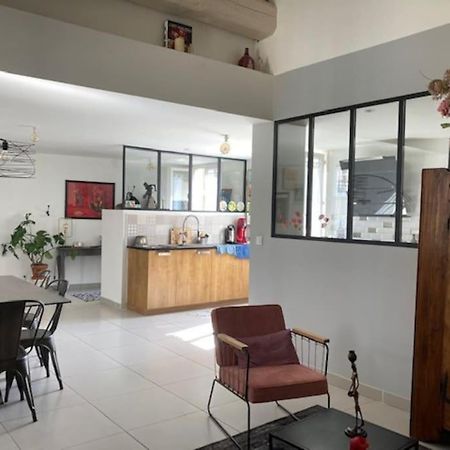 Loft Au Coeur De Nimes Apartman Kültér fotó