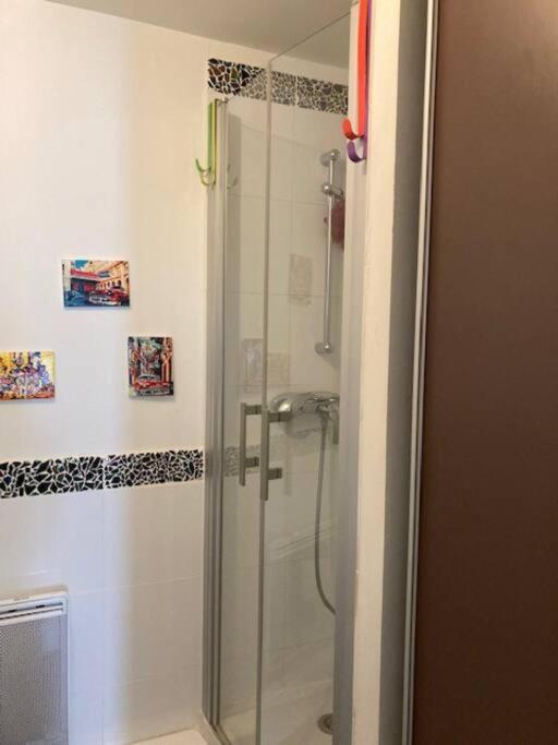 Loft Au Coeur De Nimes Apartman Kültér fotó
