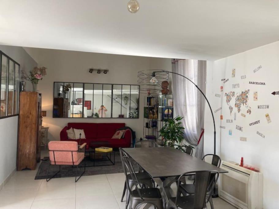 Loft Au Coeur De Nimes Apartman Kültér fotó